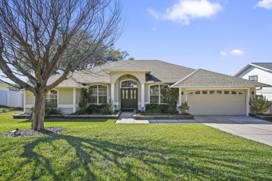 Lake Home Sale Pending in Clermont, Florida