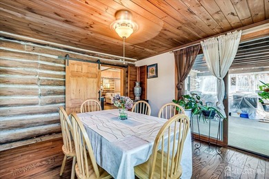 A beautiful Lake Front Property on Gordon Lake. This home offers - photo 21