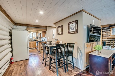 A beautiful Lake Front Property on Gordon Lake. This home offers - photo 23