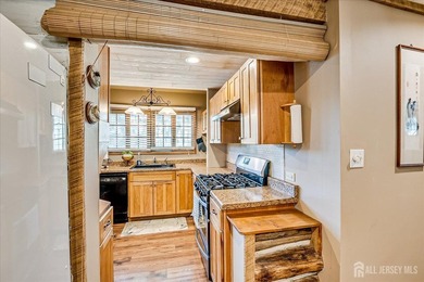 A beautiful Lake Front Property on Gordon Lake. This home offers - photo 26
