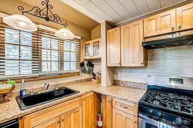 A beautiful Lake Front Property on Gordon Lake. This home offers - photo 29