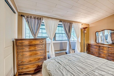 A beautiful Lake Front Property on Gordon Lake. This home offers - photo 32