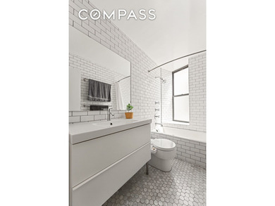 *168 Sterling Place 4L, Park Slope penthouse condo with roof - photo 6