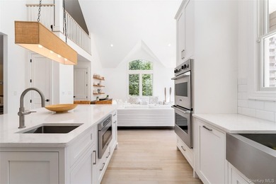 Located in the desirable North Sea area of Southampton, this - photo 8
