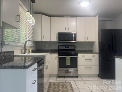Welcome home to this inviting 3-bedroom, 1-bath residence - photo 10