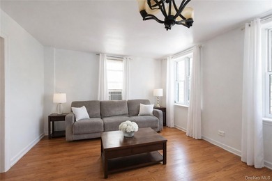 Welcome to 2854 Kingsbridge Terrace, an exceptional opportunity - photo 13