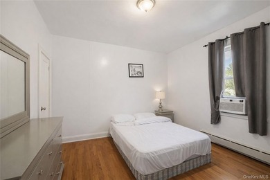Welcome to 2854 Kingsbridge Terrace, an exceptional opportunity - photo 17