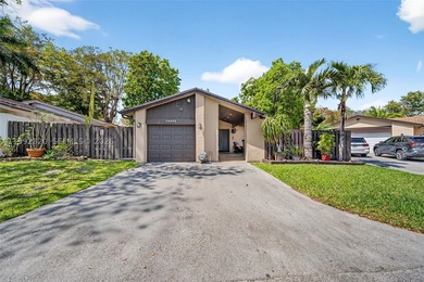 Located in the highly sought-after community of The Crossings - photo 1