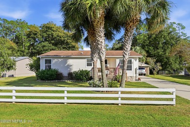 Lake Home For Sale in Satsuma, Florida