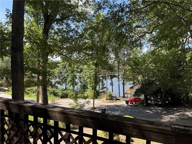 Welcome to this charming 3-bedroom, 2-bath home located just - photo 1
