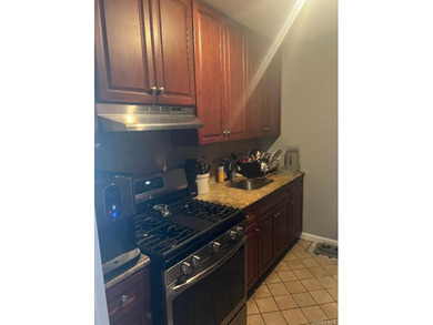 Beautiful All New, 1 bedroom co-op apartment! This is a must see - photo 3