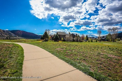 Aptly named, 30 Special Place offers you a unique building spot - photo 5