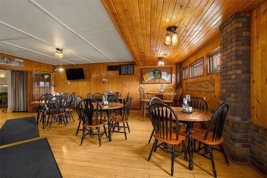 Established business located right along the Mississippi River;