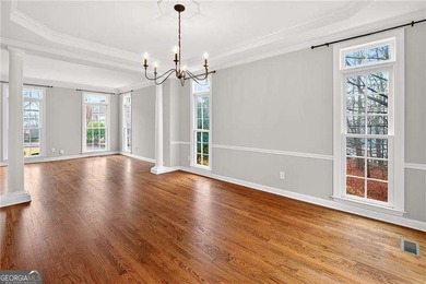 MOTIVATED SELLER! PRICE IMPROVEMENT! This home is for SALE or - photo 12