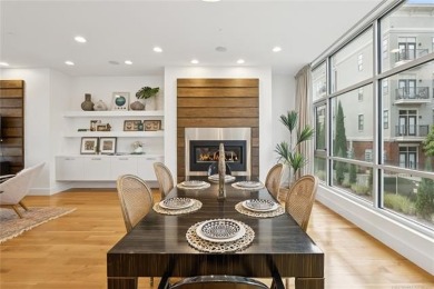 Luxurious Urban 8 townhouse in Tulsa's East Village, walking