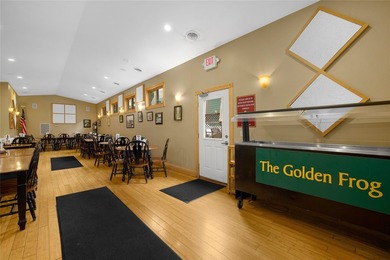 Established business located right along the Mississippi River;