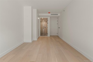 Northern Parc is located at 144-49 Northern Boulevard. Right - photo 18