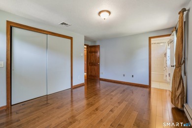 Welcome to 82 Lake Garda Drive, a beautifully maintained - photo 22
