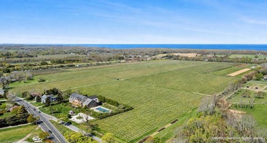 Some estates are acquired. The exceptional are entrusted to the - photo 2