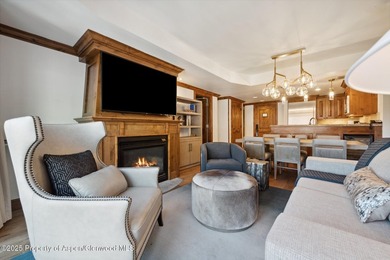 2024 renovations completed (including new decor, furniture - photo 4