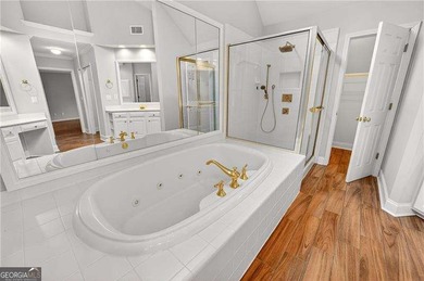 MOTIVATED SELLER! PRICE IMPROVEMENT! This home is for SALE or - photo 27