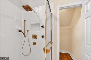 MOTIVATED SELLER! PRICE IMPROVEMENT! This home is for SALE or - photo 28