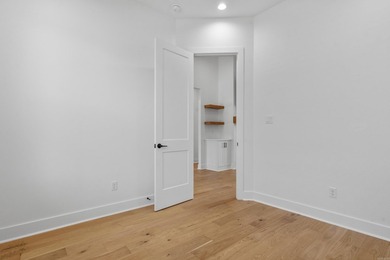 Discover luxury lake area living in the highly sought after - photo 35
