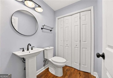 MOTIVATED SELLER! PRICE IMPROVEMENT! This home is for SALE or - photo 48