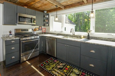 Welcome to the beautifully maintained historic farmhouse you - photo 49