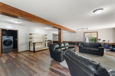 Move-In Ready Updated Home in Valparaiso Near Flint Lake with - photo 24