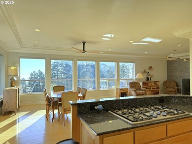 PRICE REDUCED! OCEAN VIEWS ABOUND in this light, bright and airy - photo 11