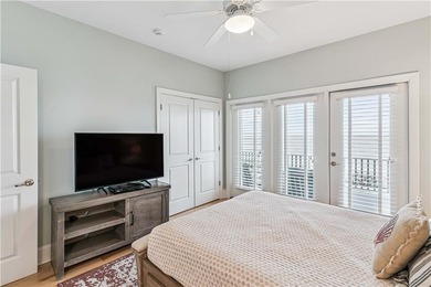 Spectacular OCEANFRONT townhome offering breathtaking - photo 26
