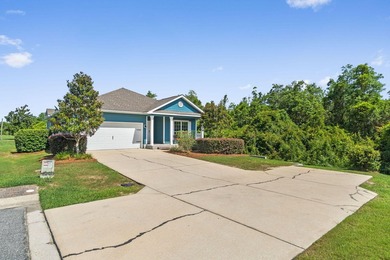 Welcome to this beautifully maintained 3-bedroom, 2-bath home - photo 3
