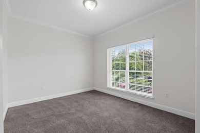 Welcome to this beautifully maintained 3-bedroom, 2-bath home - photo 9