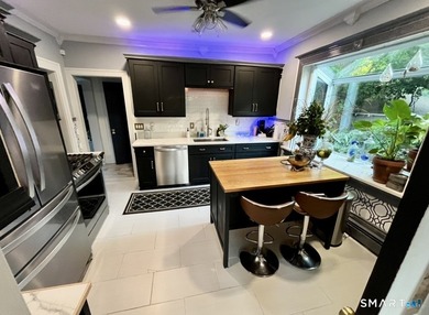 Additional listing photo 4
