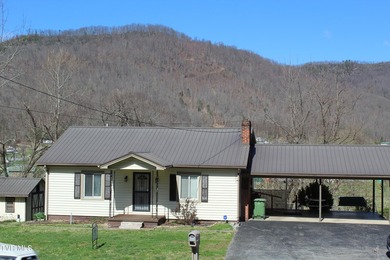 Lake Home For Sale in Pennington Gap, Virginia