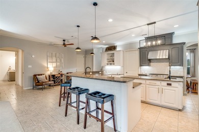 Experience lake living without sacrificing everyday comfort in - photo 12