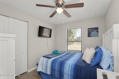 OWNER MOTIVATED! BRING OFFERS! Rare opportunity to own the only - photo 15