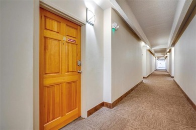 Location! Location! Location! This 1,100 sq ft, fully remodeled - photo 18