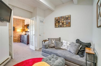 Location! Location! Location! This 1,100 sq ft, fully remodeled - photo 24