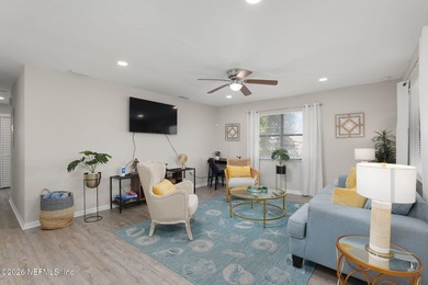OWNER MOTIVATED! BRING OFFERS! Rare opportunity to own the only - photo 26