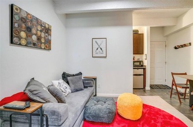 Location! Location! Location! This 1,100 sq ft, fully remodeled - photo 26