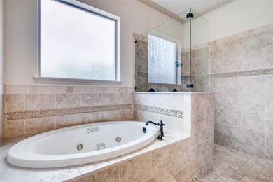 Experience lake living without sacrificing everyday comfort in - photo 27