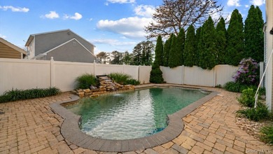 Welcome to 502 Martha Avenue, a beautifully maintained 3-bedroom - photo 3