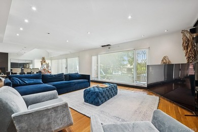 Welcome to your dream waterfront retreat! This beautifully - photo 4