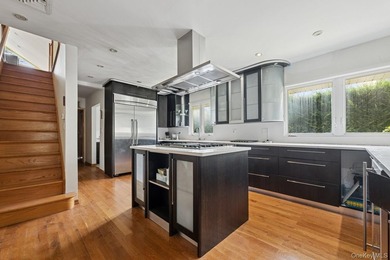 Welcome to your dream waterfront retreat! This beautifully - photo 7