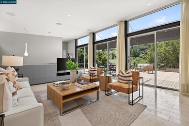 Custom designed by renowned Bay Area architects EnvelopeAD and - photo 36