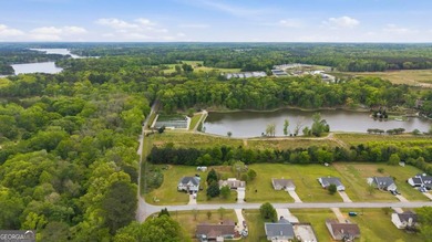 Nestled in a highly desirable area near beautiful Lake Oconee - photo 47