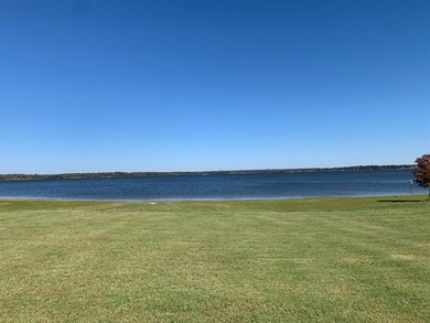 Lake Acreage For Sale in Emory, Texas
