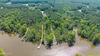 This beautiful Creek front lot is located right next to a - photo 4